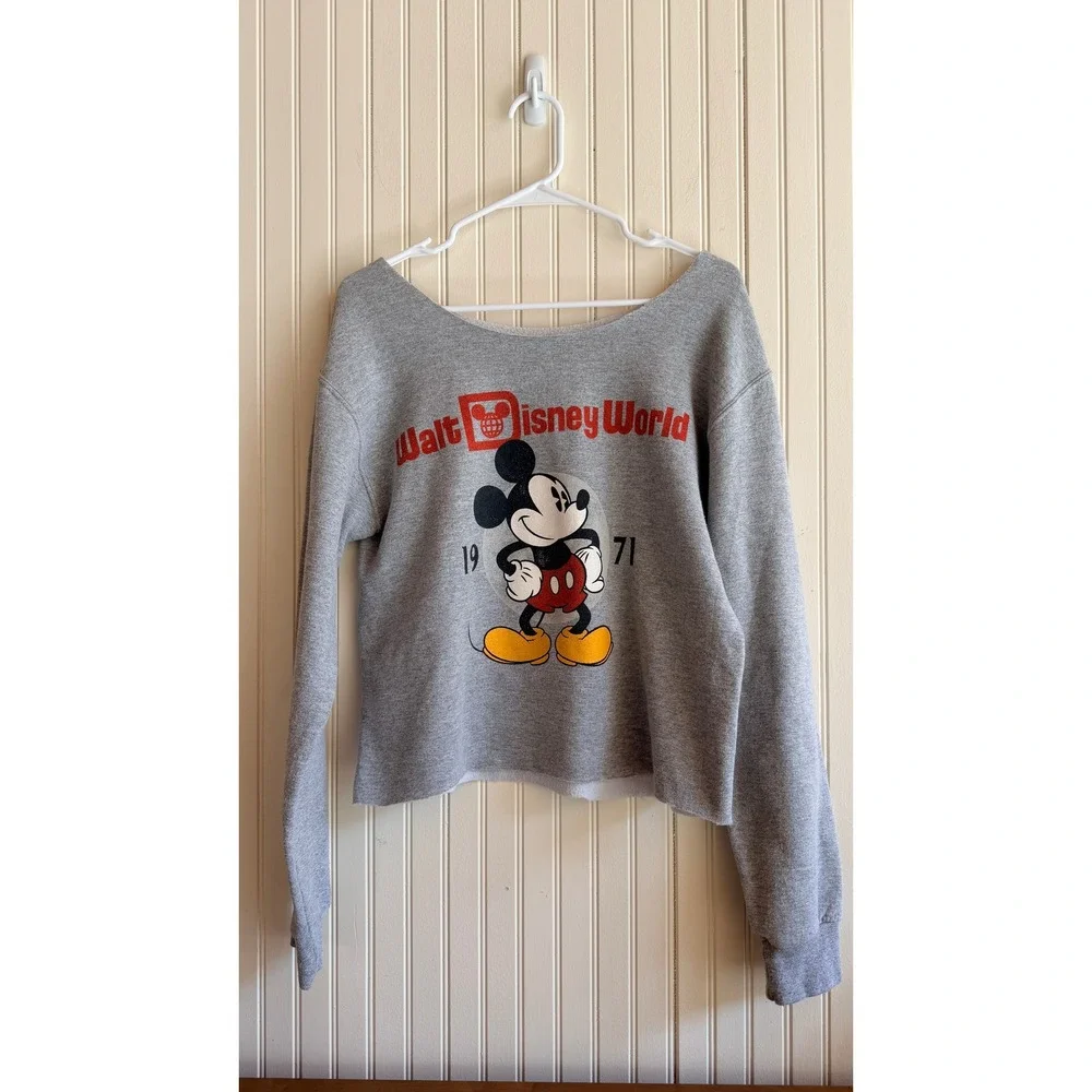 Walt Disney World Mickey Mouse 1971 Gray Cropped Raw Hem Sweatshirt Womens
